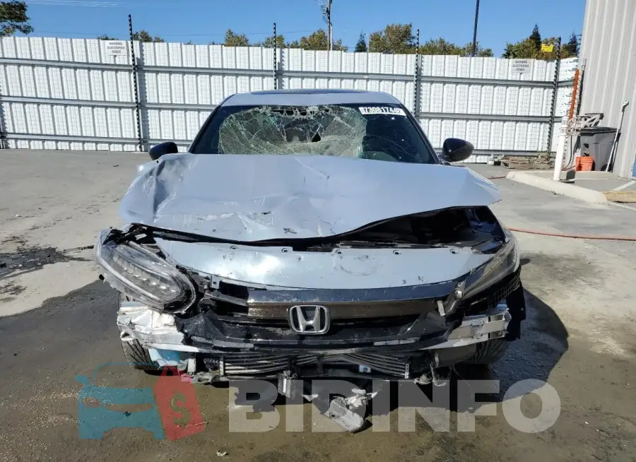 1HGCV2F30MA012968 Photo# 5