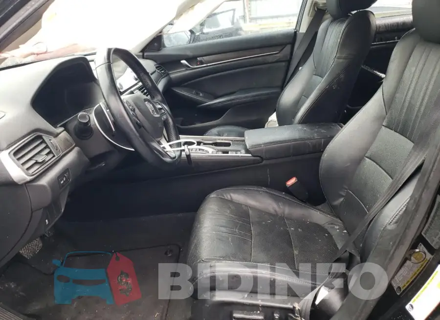 1HGCV3F53JA017150 Photo# 7