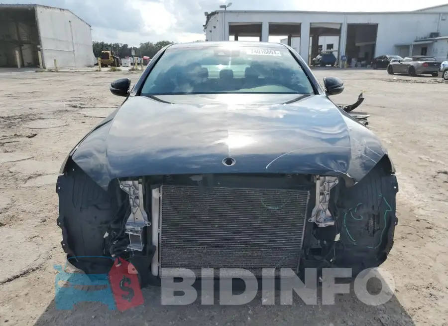 WDDWF4JB2HR251857 Photo# 5