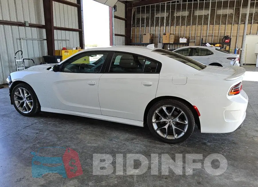2C3CDXHG7PH587965 Photo# 2