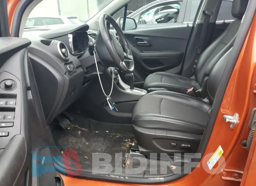 KL7CJLSB9FB212612 Photo# 7
