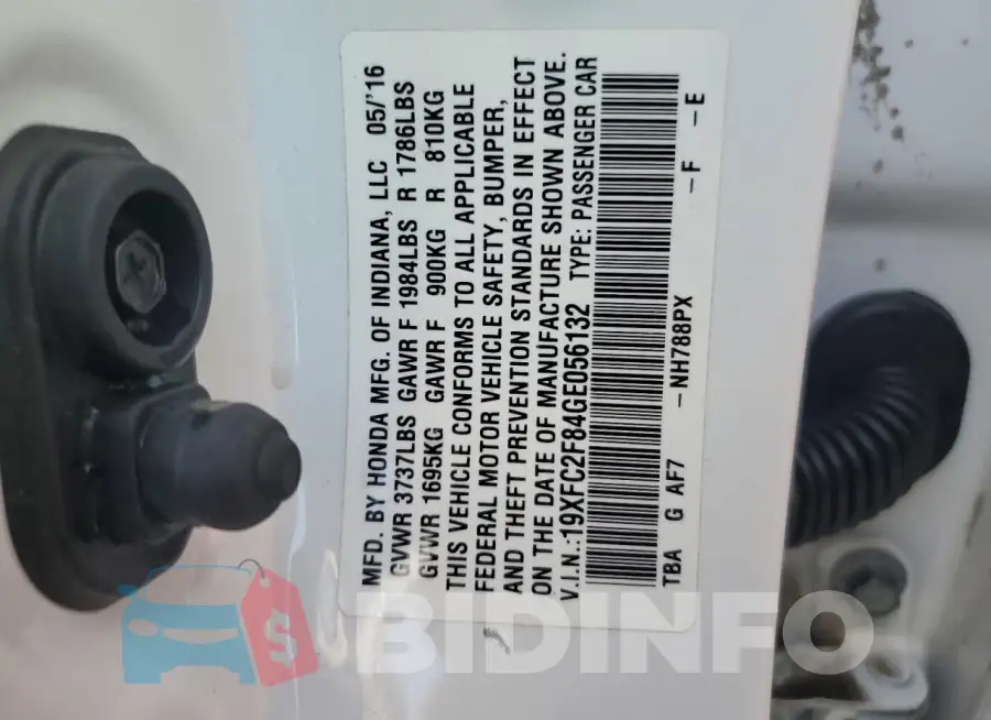 19XFC2F84GE056132 Photo# 13