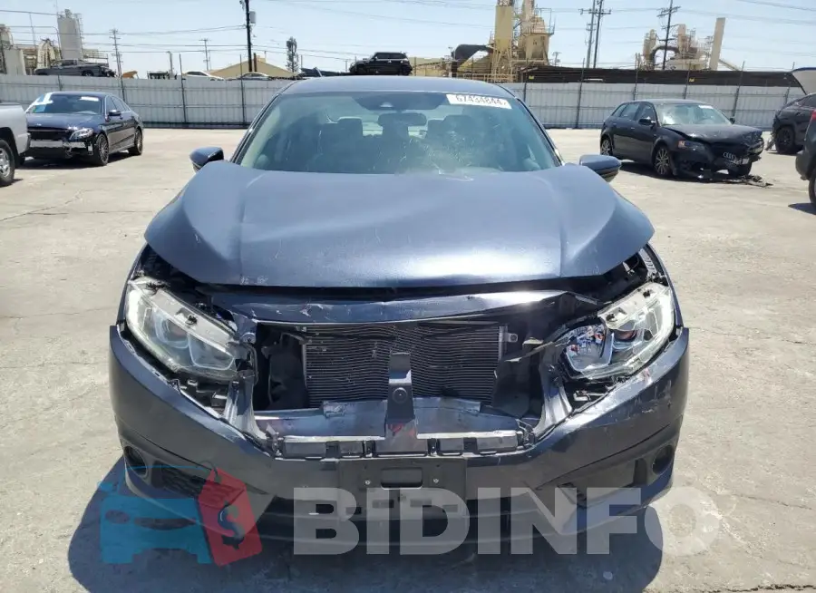 19XFC2F88HE230608 Photo# 5