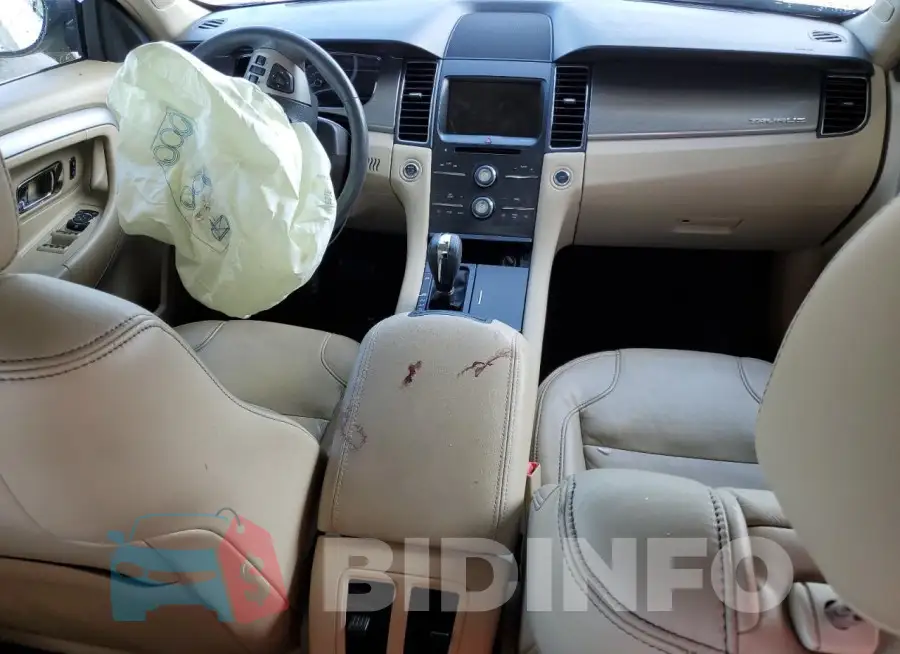 1FAHP2E83FG189693 Photo# 8