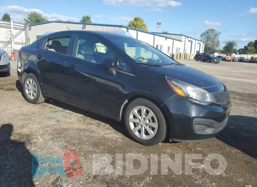 KNADM4A39F6433809 Photo# 4