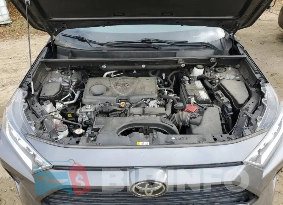 2T3C1RFV1MC141860 Photo# 12