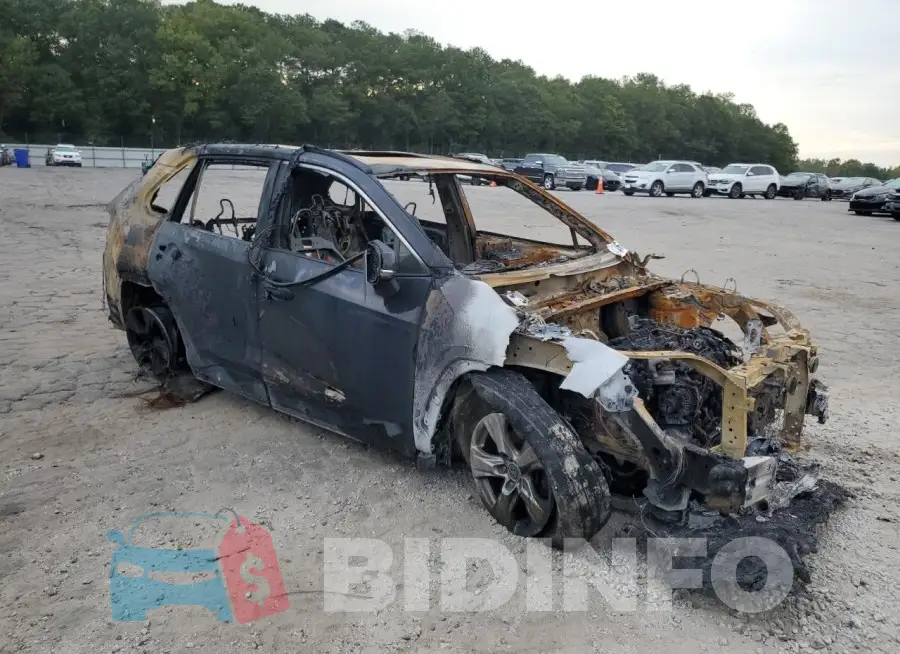 JTMW1RFV5KD027012 Photo# 4
