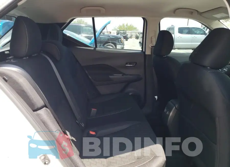 3N1CP5CV3RL480924 Photo# 10