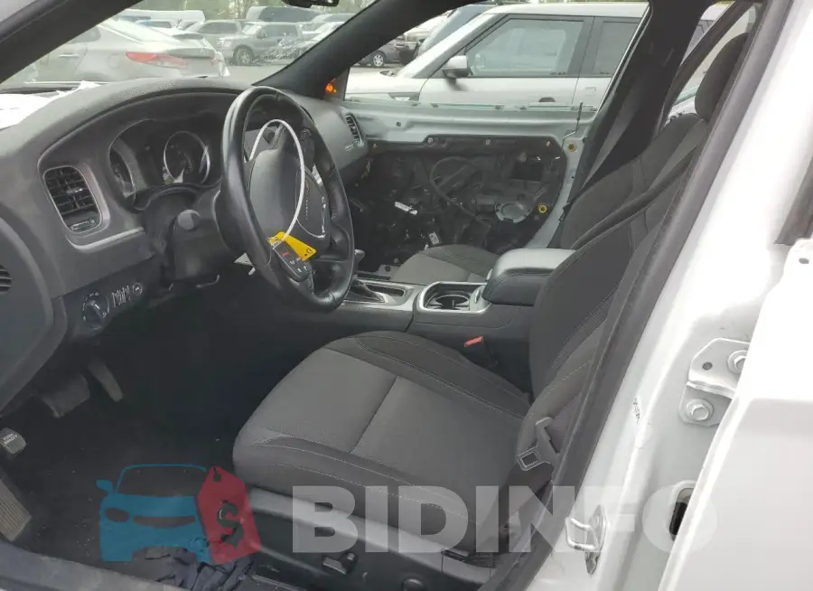 2C3CDXJG4NH217855 Photo# 7