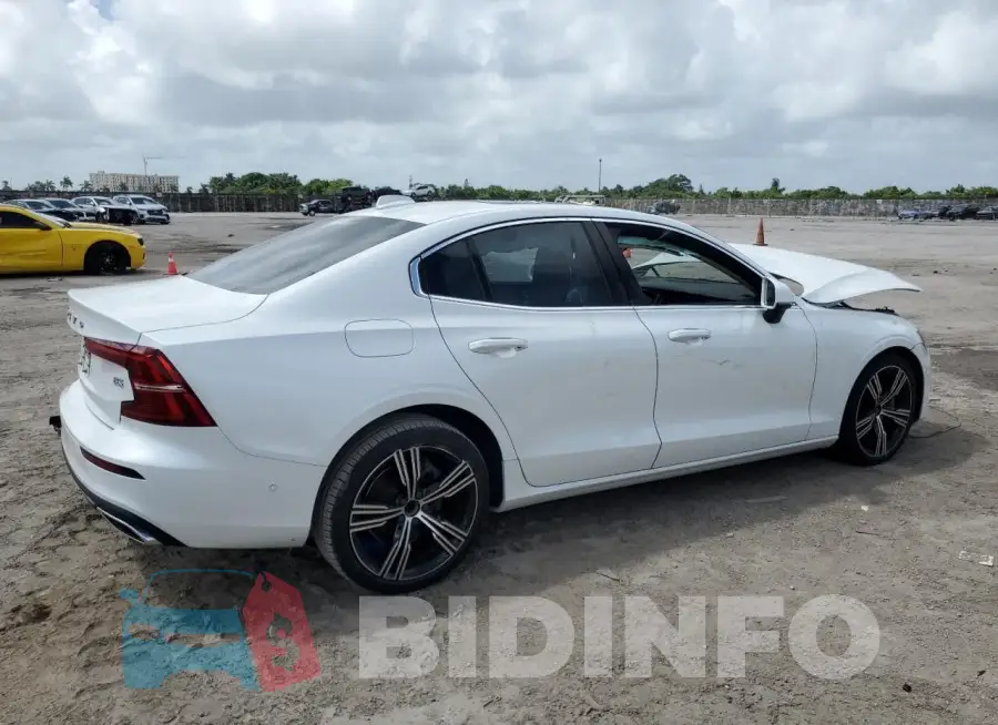 7JRL12FL1NG154756 Photo# 3