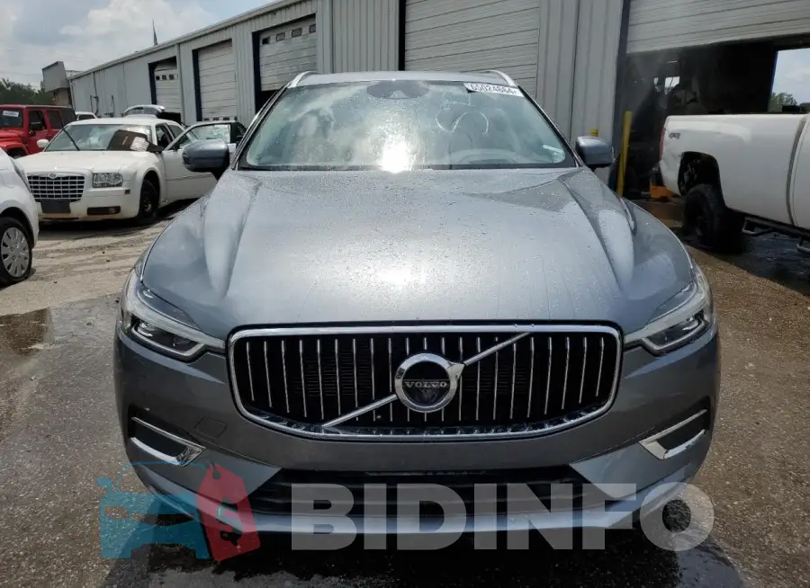 YV4102DL9L1531374 Photo# 5