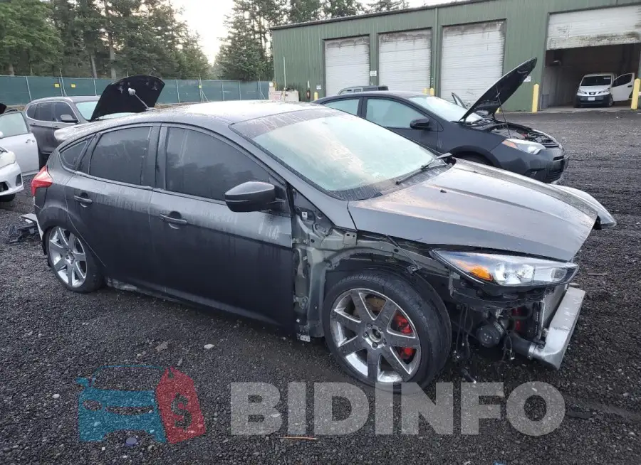 1FADP3L98HL241152 Photo# 4