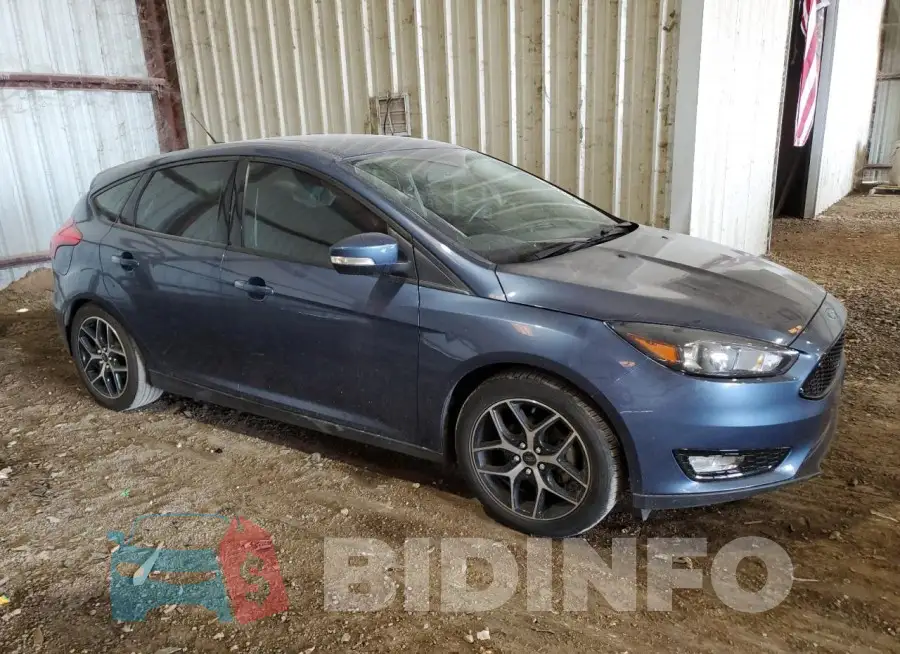1FADP3M24JL232147 Photo# 4