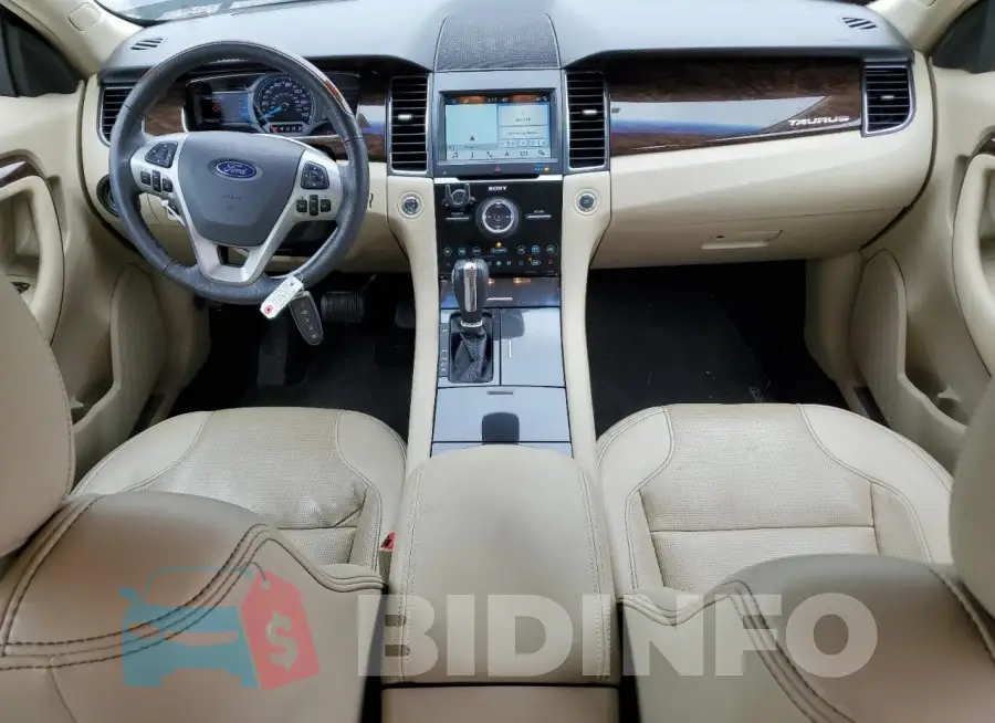 1FAHP2F87JG143663 Photo# 8