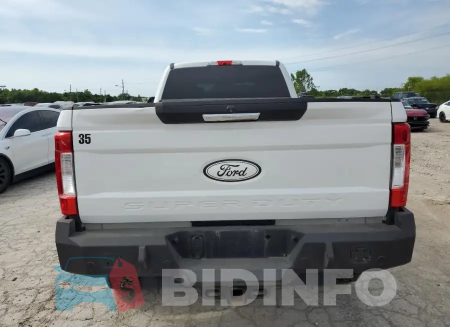 1FT8W3BT9JEC58189 Photo# 6