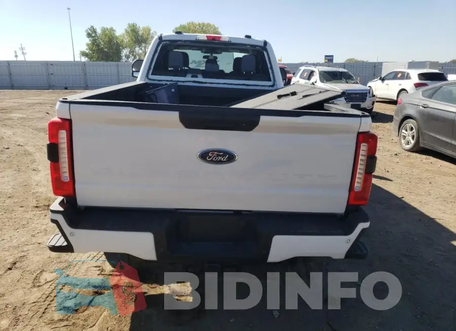 1FT8X2BN2PEC05027 Photo# 6