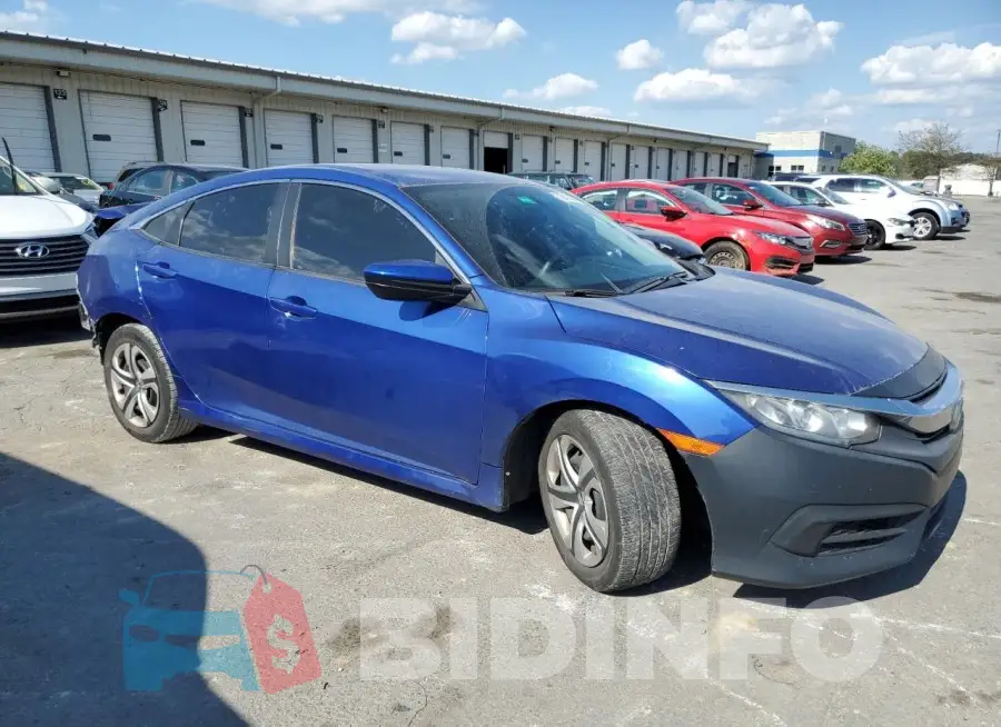 19XFC2F57HE050686 Photo# 4