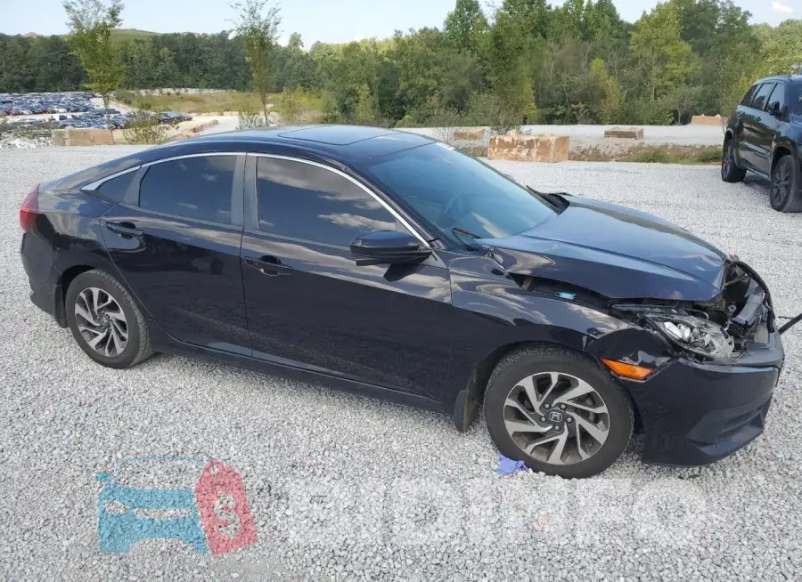 19XFC2F73GE063404 Photo# 4