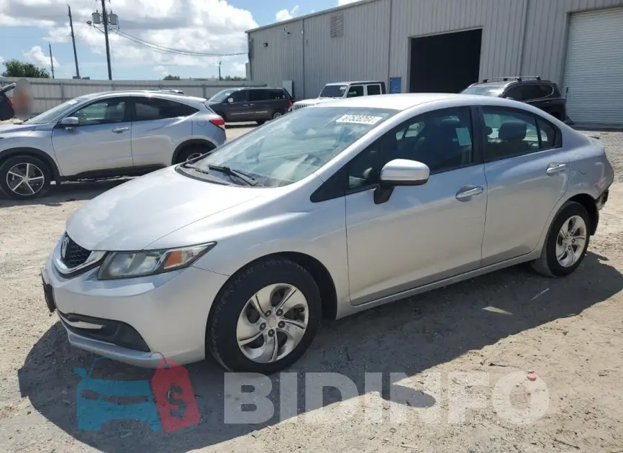 2HGFB2F59FH557272 Photo# 1