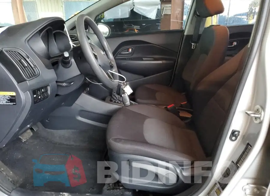 KNADM4A35G6573583 Photo# 7