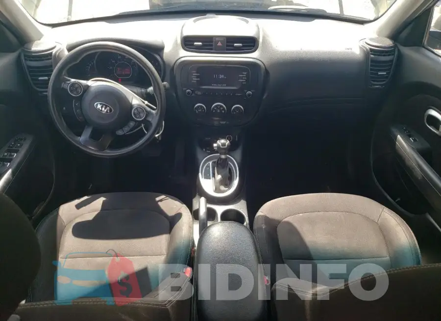 KNDJN2A2XH7481749 Photo# 8