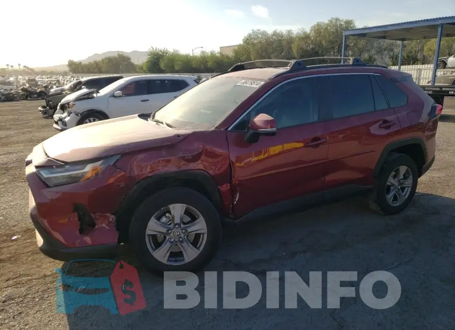 2T3P1RFV8NW281227 Photo# 1