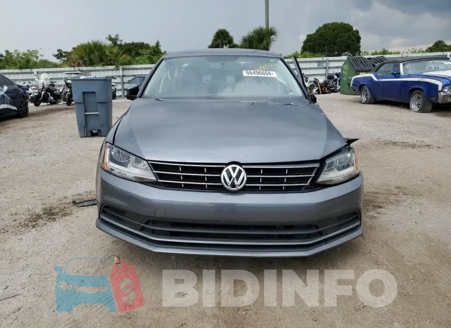 3VW2B7AJ5JM239011 Photo# 5