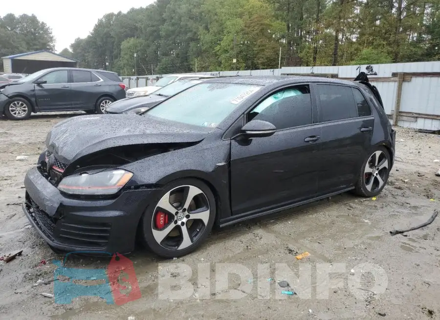 3VW447AUXHM016583 Photo# 1