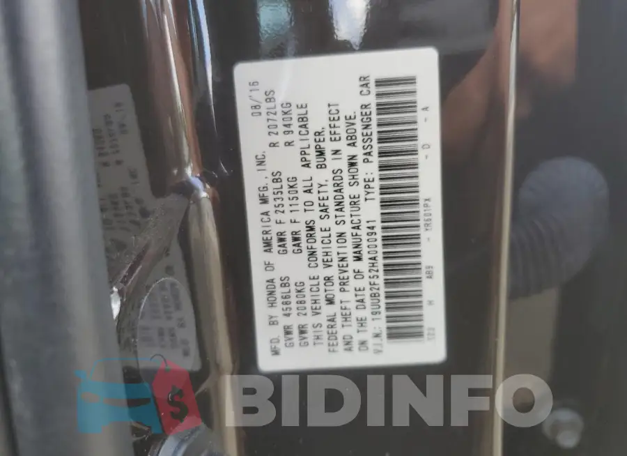 19UUB2F52HA000941 Photo# 12