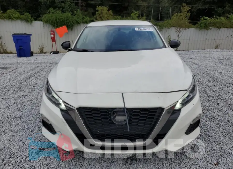 1N4BL4CV6KC130077 Photo# 5
