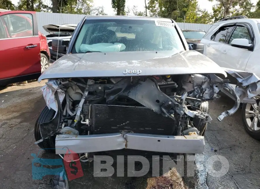 1C4NJPFA6HD202776 Photo# 5
