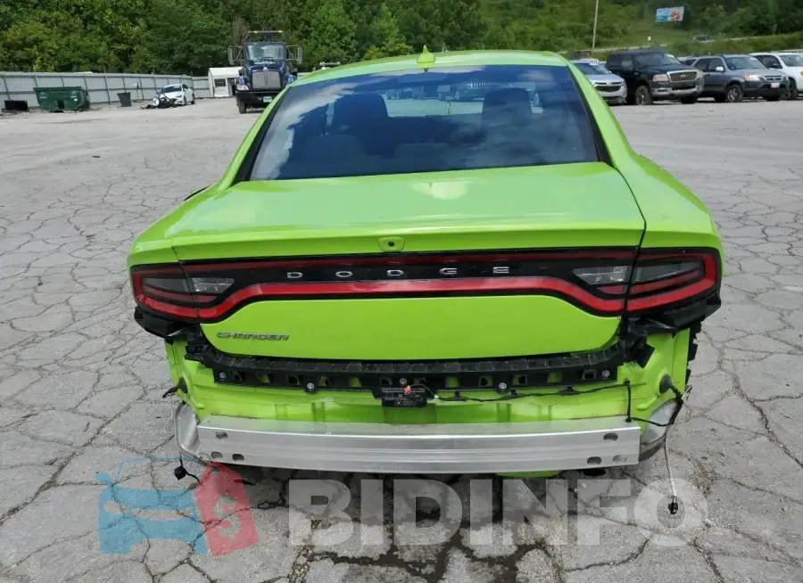 2C3CDXBG7PH508240 Photo# 6