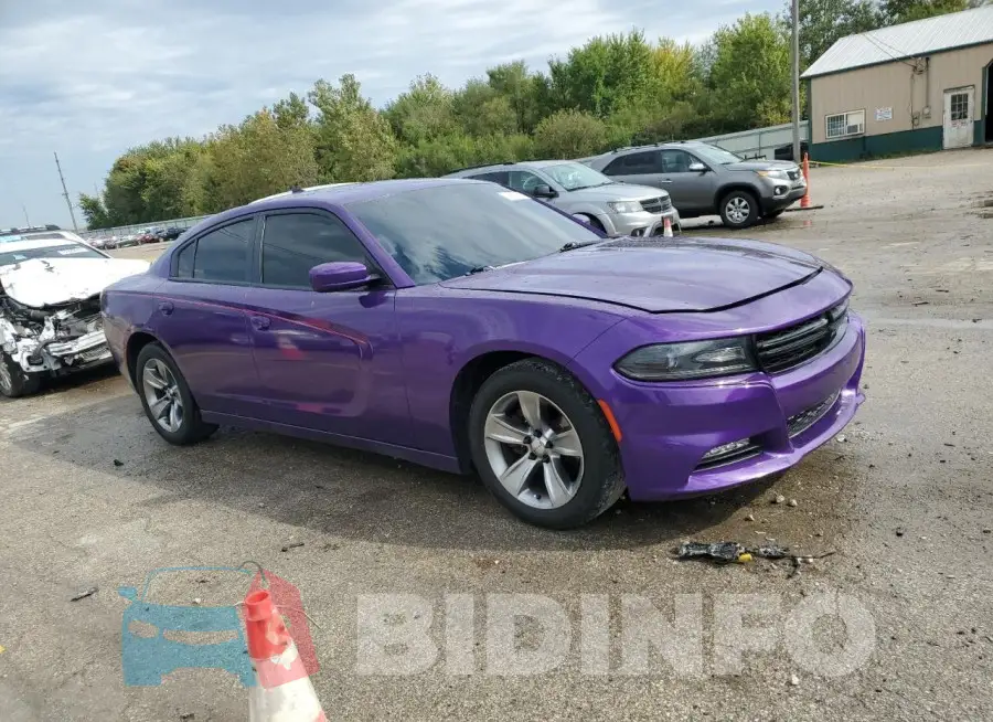 2C3CDXHG8GH215261 Photo# 4