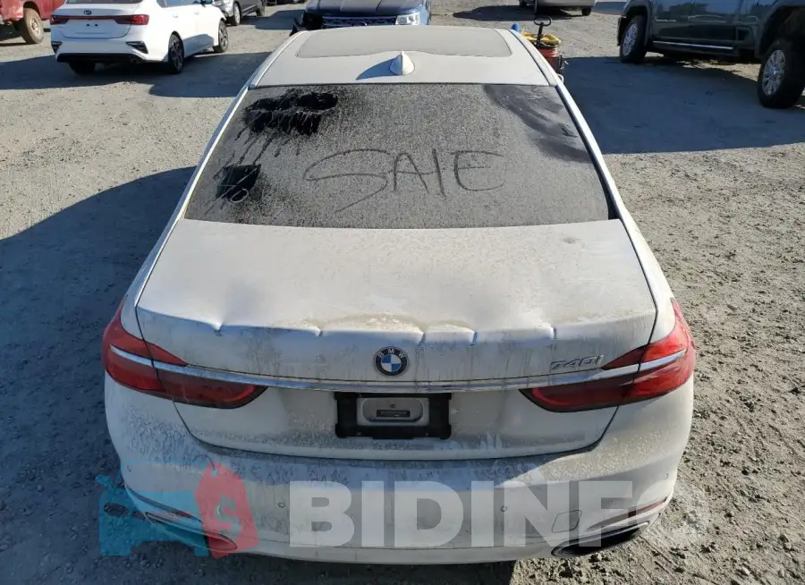 WBA7E2C58JG742414 Photo# 6