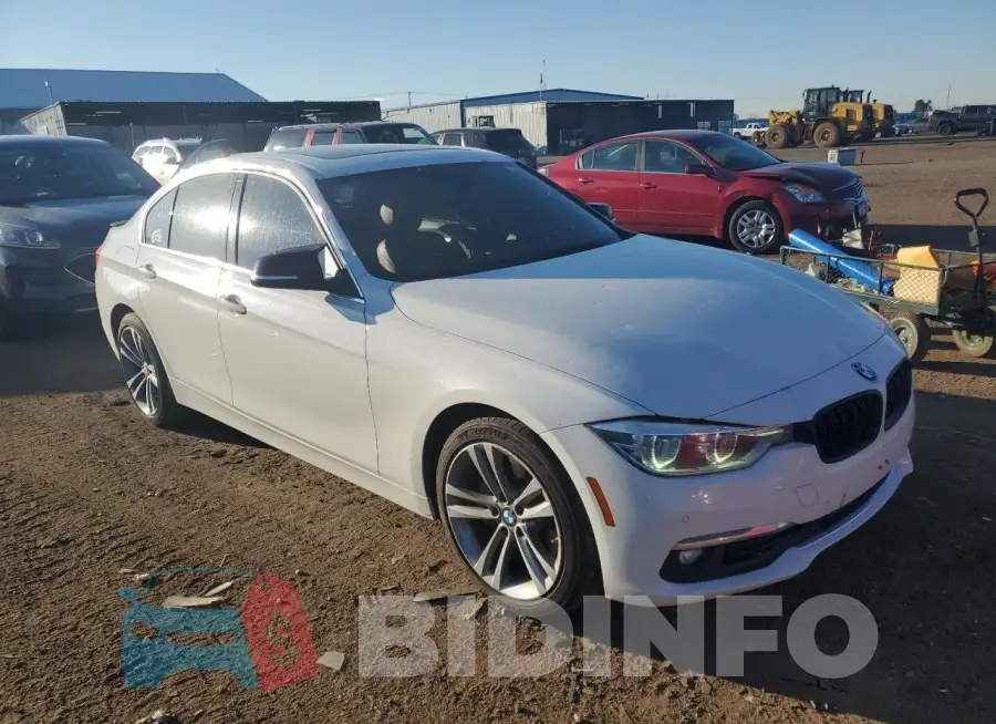 WBA8B7G53GNT14890 Photo# 4