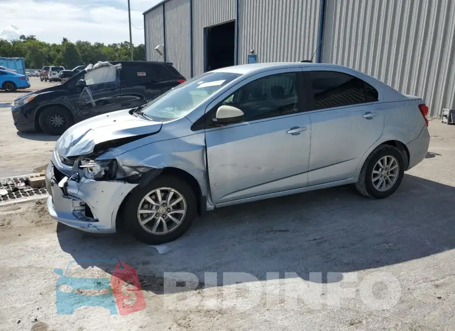1G1JB5SH4H4164704 Photo# 1