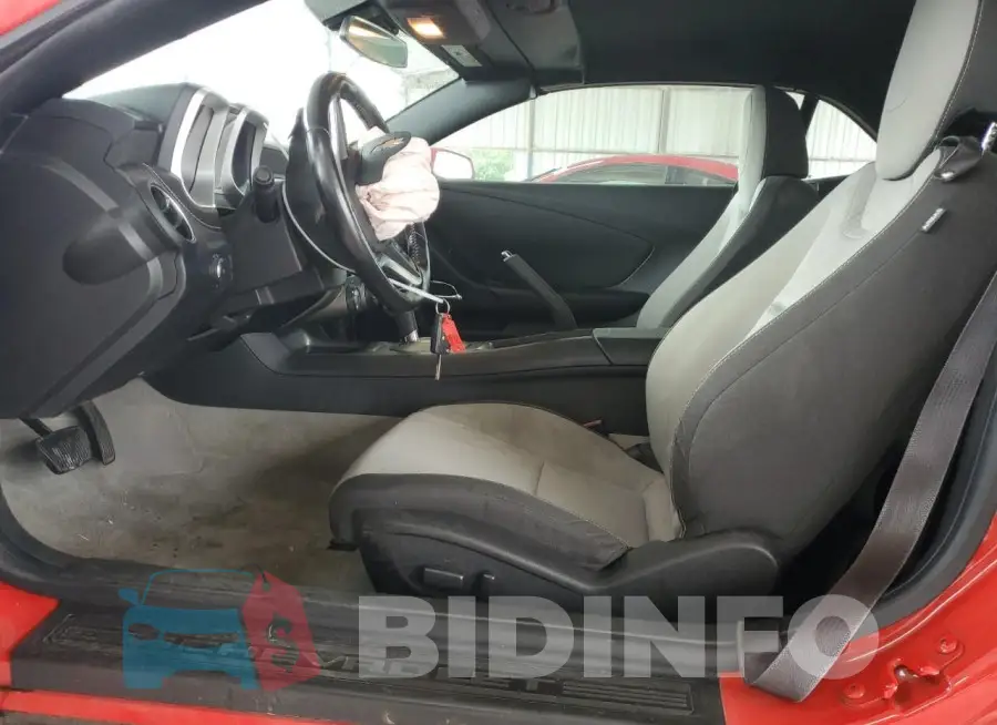2G1FD3D32F9296456 Photo# 7