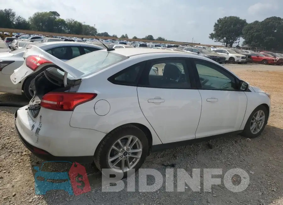 1FADP3F28GL281146 Photo# 3
