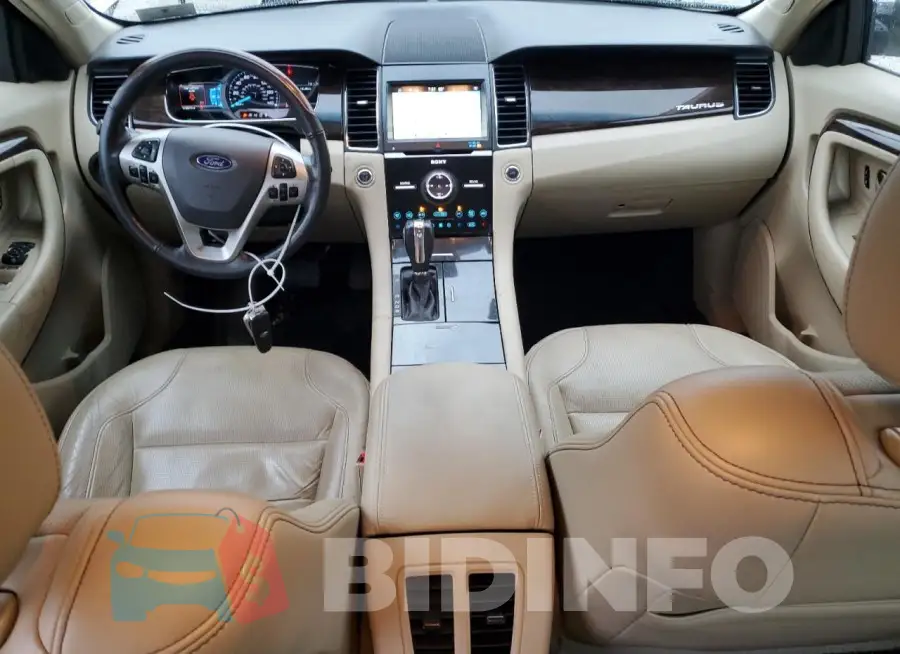 1FAHP2F81JG130486 Photo# 8