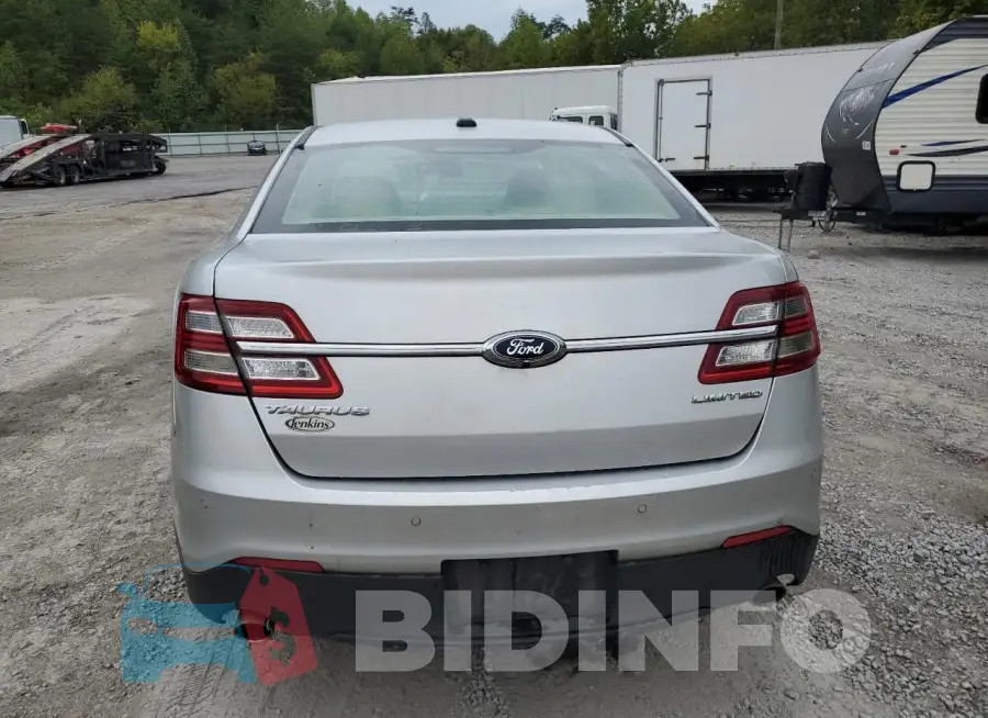1FAHP2F81JG130486 Photo# 6