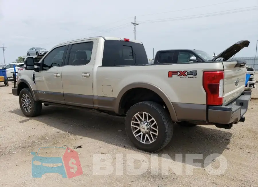 1FT7W2BT5JEB68625 Photo# 2