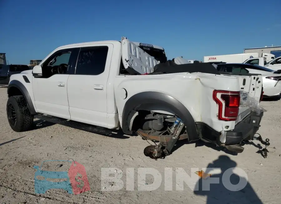 1FTFW1RG0JFC53719 Photo# 2