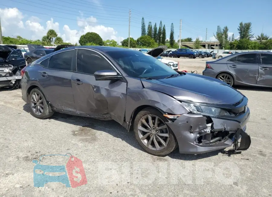 19XFC1F30ME001087 Photo# 4