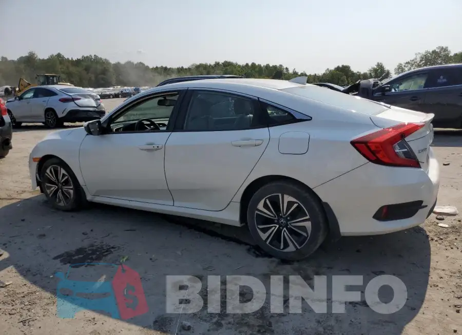 19XFC1F86GE216831 Photo# 2