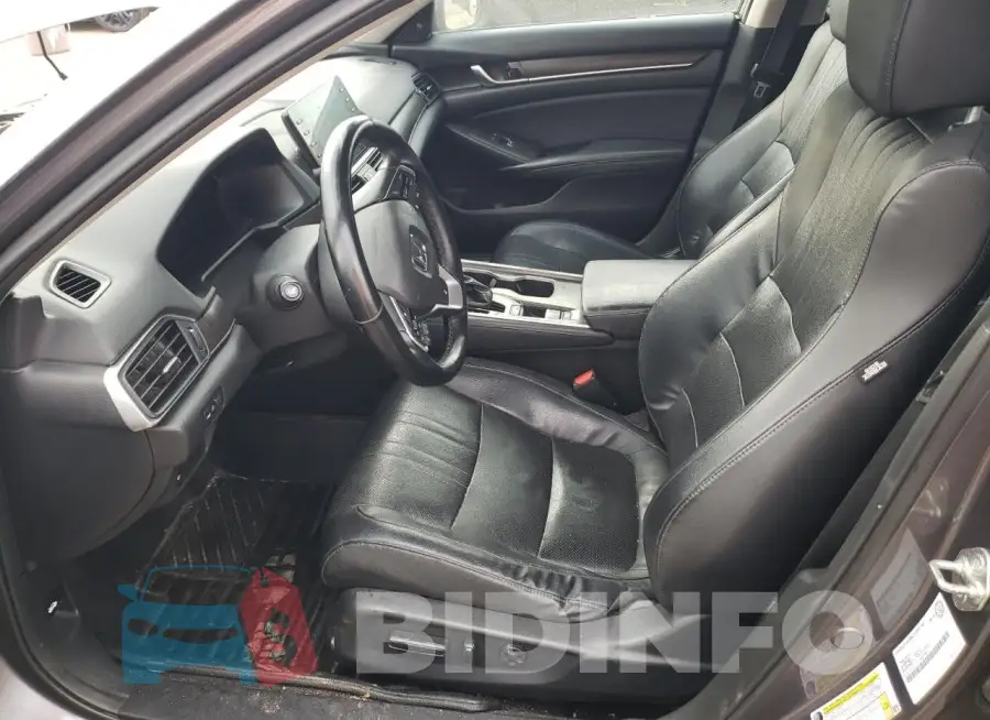 1HGCV1F51JA811343 Photo# 7
