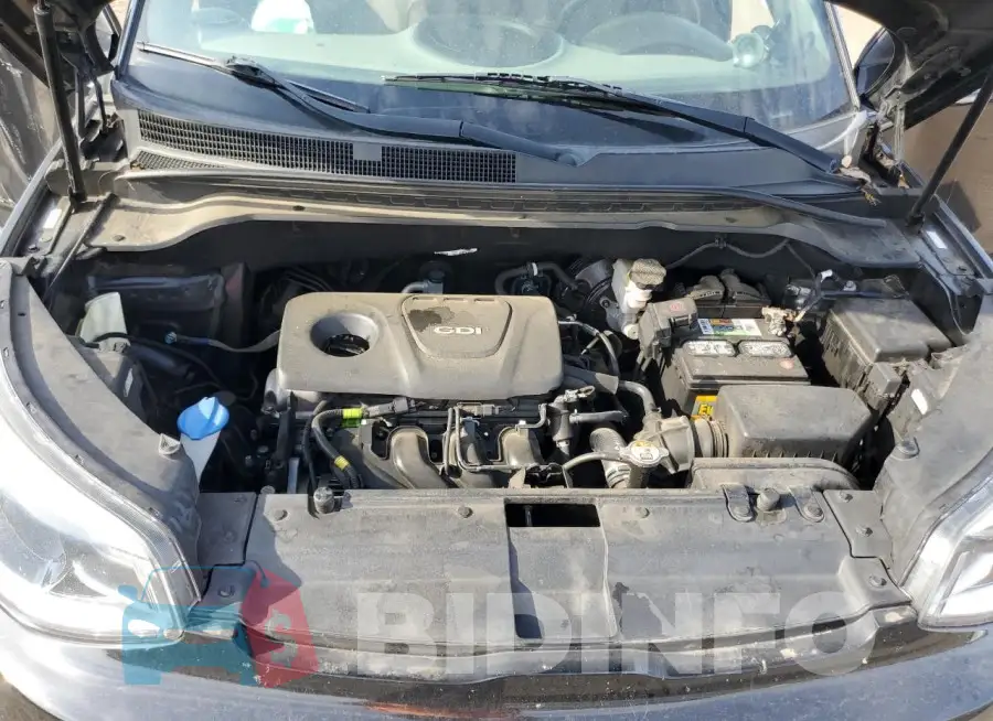KNDJN2A2XH7438657 Photo# 11