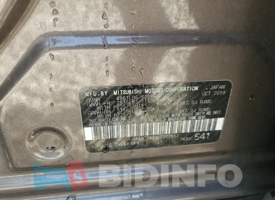 JA4AD3A34LZ017557 Photo# 13