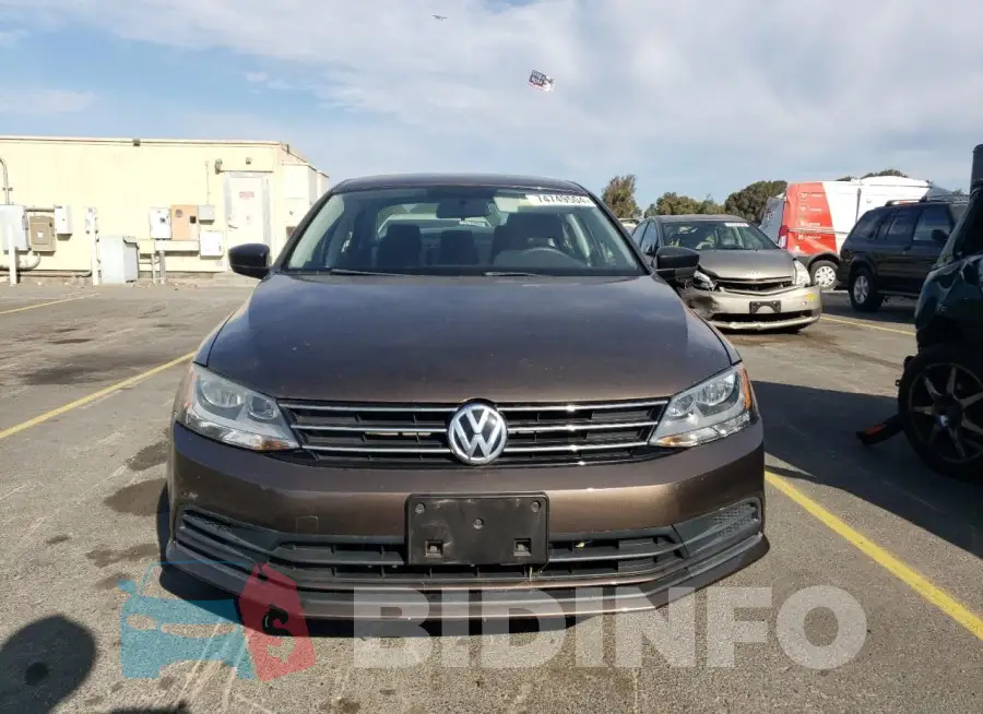 3VW2K7AJ2FM304548 Photo# 5
