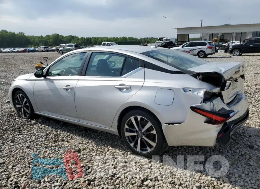1N4BL4CV9LC217067 Photo# 2