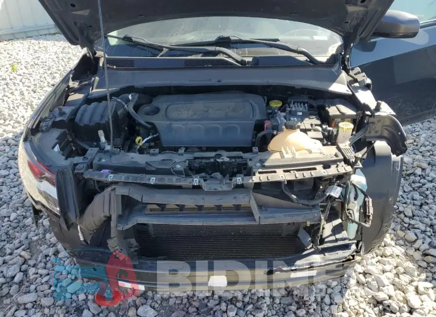 3C4NJDDB7JT366872 Photo# 12